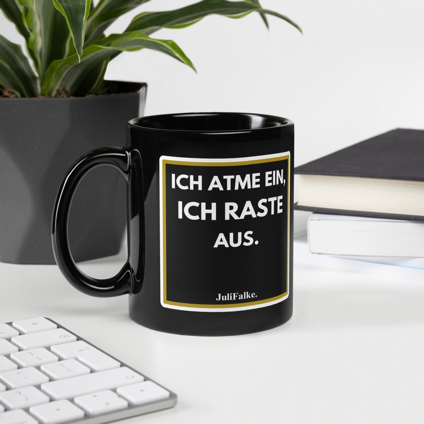 Kaffeebecher "Einatmen." Black Edition