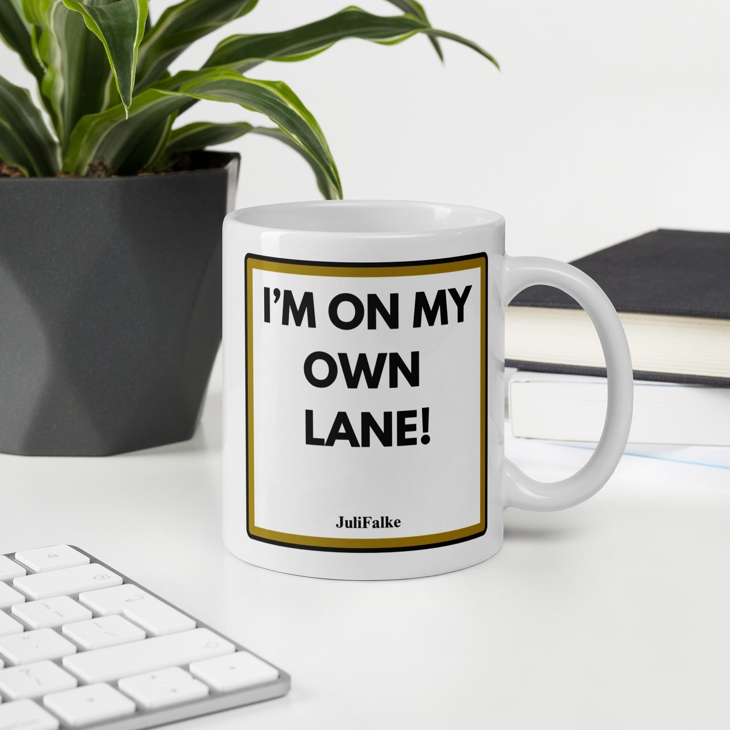 Kaffeebecher „Own Lane.“